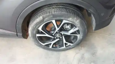 Автозапчастина б/у ШИНА для TOYOTA C-HR Hybrid Active Посилання на OEM IAM 42611YP360  