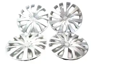 Pièce détachée automobile d'occasion CAPUCHONS DE MOYEUX pour PEUGEOT RIFTER 1.5 BLUEHDI 100 Références OEM IAM 9816538677  