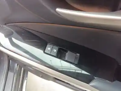 Автозапчастина б/у передній правий віконний вимикач для lexus is iii (_e3_) 300h (ave30_) посилання на oem iam 192966  