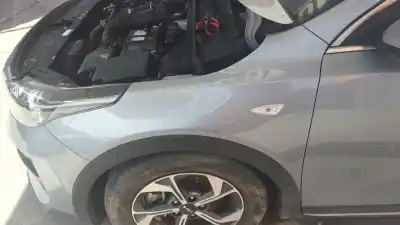 Pièce détachée automobile d'occasion AILE AVANT GAUCHE pour KIA XCEED  Références OEM IAM 66311J7510  