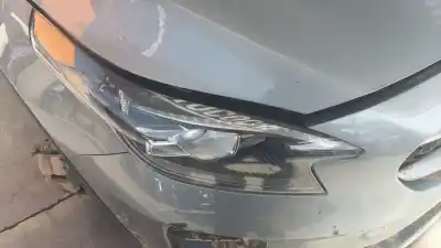 Автозапчасти б/у правая фара за KIA XCEED Business ссылки OEM IAM 92102J7300  