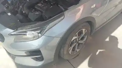 Автозапчастина б/у передня вісь для KIA XCEED Business Посилання на OEM IAM 62400G4AA0  