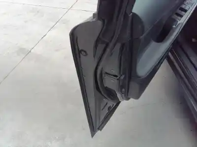 Pezzo di ricambio per auto di seconda mano SERRATURA PORTA ANTERIORE SINISTRA per LEXUS IS III (_E3_) 300H (AVE30_) Riferimenti OEM IAM 6904053100  
