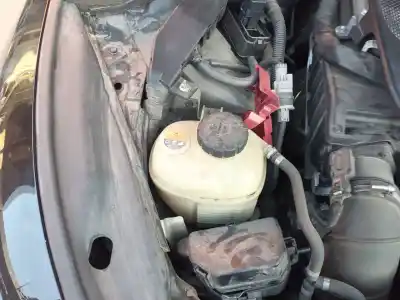 Peça sobressalente para automóvel em segunda mão DEPÓSITO DE EXPANSÃO por INFINITI Q50 50 D Referências OEM IAM 217104GD0A  