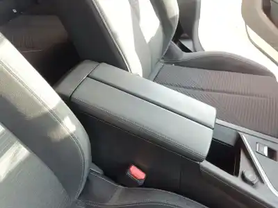 Автозапчасти б/у центральный подлокотник за PEUGEOT 308 III (FB_, FH_, FP_, F3_) BLUEHDI 130 (FBYHZL, FBYHZT) ссылки OEM IAM 98380384ZE  
