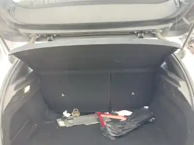 Автозапчастина б/у задній лоток для PEUGEOT 308 III (FB_, FH_, FP_, F3_) BLUEHDI 130 (FBYHZL, FBYHZT) Посилання на OEM IAM 98353535ZD  