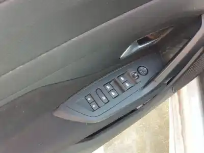 Автозапчасти б/у выключатель левого переднего окна за peugeot 308 iii (fb_, fh_, fp_, f3_) bluehdi 130 (fbyhzl, fbyhzt) ссылки oem iam 98349235zd