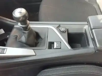 Автозапчасти б/у рычаг ручного тормоза за peugeot 308 iii (fb_, fh_, fp_, f3_) bluehdi 130 (fbyhzl, fbyhzt) ссылки oem iam 98105935vv