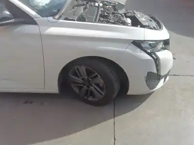Автозапчастина б/у передня права колесна арка для PEUGEOT 308 III (FB_, FH_, FP_, F3_) BLUEHDI 130 (FBYHZL, FBYHZT) Посилання на OEM IAM 9835380980  