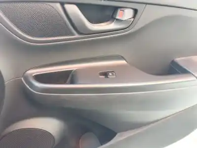 Автозапчасти б/у выключатель переднего правого окна за hyundai kona (os, ose, osi) 1.0 t-gdi ссылки oem iam 93576j9000