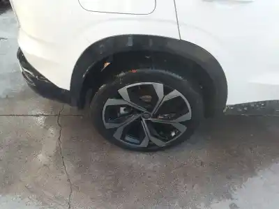 Pezzo di ricambio per auto di seconda mano ammortizzatore posteriore destro per renault austral techno riferimenti oem iam 562108737r