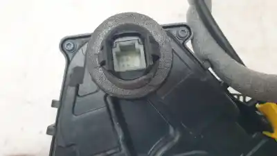 Peça sobressalente para automóvel em segunda mão fechadura da porta dianteira esquerda por renault austral techno referências oem iam 805038532r  