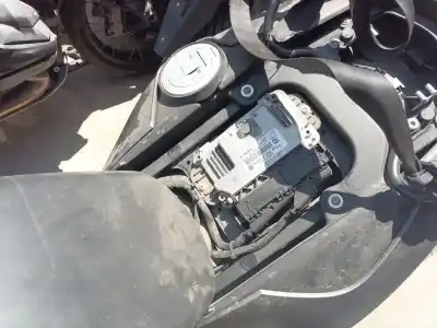Peça sobressalente para automóvel em segunda mão CENTRALINA DE MOTOR UCE por BMW F F 700 GS (K70) Referências OEM IAM 0261209608  