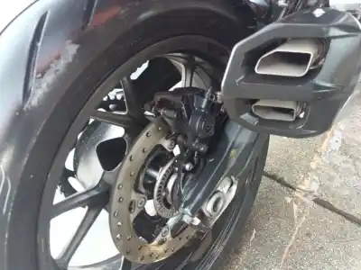 Tweedehands auto-onderdeel rechts achter remklauw voor bmw f f 900 r (4r90) oem iam-referenties 34219467615