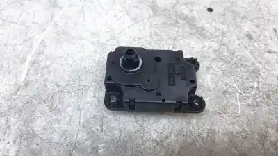 Peça sobressalente para automóvel em segunda mão motor de abertura da comporta de sofagem por renault captur limited referências oem iam a21201700  