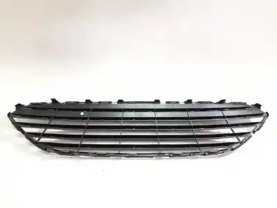 Автозапчастина б/у центральна решіта бампера для ford fiesta (ccn) trend посилання на oem iam 1778257 107105718 / fd3462001 402156a