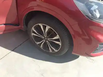 Автозапчасти б/у ПЕРЕДНЯЯ ПРАВАЯ КУЛАЧКА за FORD KUGA  ссылки OEM IAM 2451512  