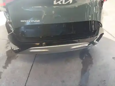 Recambio de automóvil de segunda mano de REFUERZO PARAGOLPES TRASERO para KIA SPORTAGE V (NQ5) 1.6 T-GDI referencias OEM IAM 86631R2000  