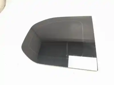 Recambio de automóvil de segunda mano de LUNA CUSTODIA TRASERA DERECHA para PEUGEOT RIFTER 1.5 BLUEHDI 100 referencias OEM IAM 98 164 218 80  