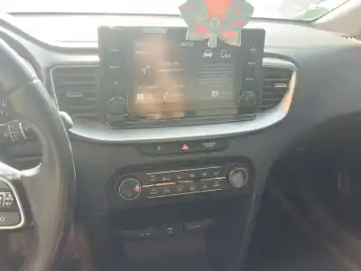 Pezzo di ricambio per auto di seconda mano controllo climatico per kia xceed (cd) 1.0 t-gdi riferimenti oem iam 97250j7202