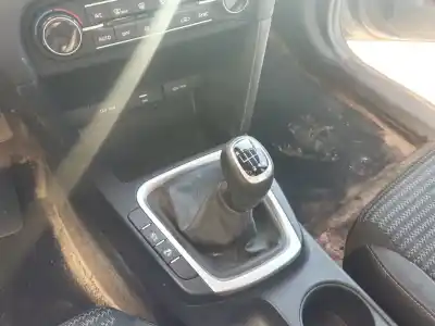 Автозапчасти б/у РЫЧАГ ПЕРЕКЛЮЧЕНИЯ ПЕРЕДАЧ за KIA XCEED (CD)  ссылки OEM IAM 43700J7120WK  