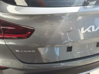Pezzo di ricambio per auto di seconda mano portellone per kia xceed (cd) 1.0 t-gdi riferimenti oem iam 73700j7810  