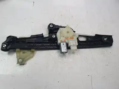 Recambio de automóvil de segunda mano de ELEVALUNAS DELANTERO IZQUIERDO para RENAULT CAPTUR II (HF_) TCE 90 (HFM6) referencias OEM IAM 807203293R  