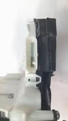 Автозапчастина б/у замок передній праві двері для audi a4 b9 (8w2, 8wc) 2.0 tdi посилання на oem iam 8x1837016e  