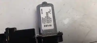 Peça sobressalente para automóvel em segunda mão elevador de vidros dianteira esquerda por jeep avenger altitude referências oem iam 52232932  