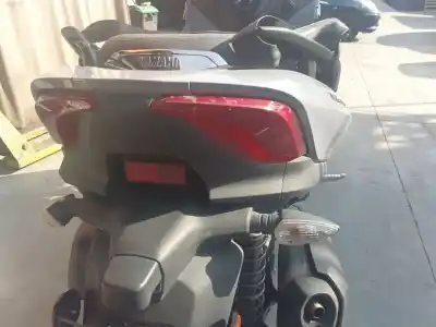 Tweedehands auto-onderdeel rechter achterlamp voor yamaha tricity tricity 300 (sh16) oem iam-referenties bx9h47300000