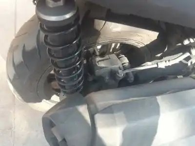 Tweedehands auto-onderdeel rechts achter remklauw voor yamaha tricity tricity 300 (sh16) oem iam-referenties b74f580w0000