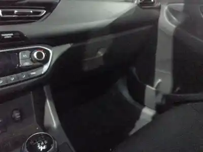 Автозапчасти б/у бардачок за HYUNDAI I30 (PDE, PD, PDEN) 2.0 N ссылки OEM IAM 84510G4000TRY  