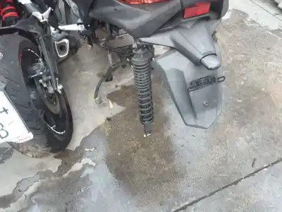 Pezzo di ricambio per auto di seconda mano ammortizzatore posteriore per yamaha x-max x-max 400 (sh11) riferimenti oem iam bl1f22100100