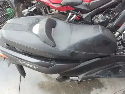 Second-hand car spare part RIGHT FRONT SEAT for YAMAHA X-MAX X-MAX 400 (SH11) OEM IAM references BL1F47302100  