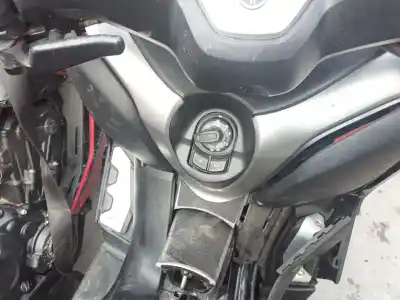 Pezzo di ricambio per auto di seconda mano interruttore di avviamento per yamaha x-max x-max 400 (sh11) riferimenti oem iam bl1h25010000