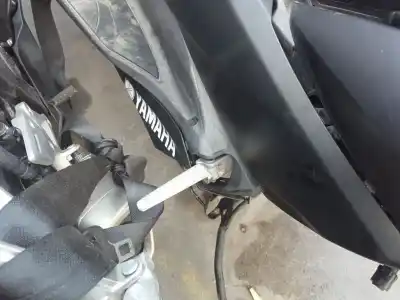 Peça sobressalente para automóvel em segunda mão embaladeira por yamaha x-max x-max 400 (sh11) referências oem iam b74f74400000  