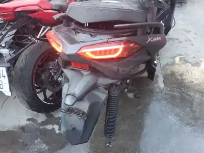 Pezzo di ricambio per auto di seconda mano luci posteriori destra per yamaha x-max x-max 400 (sh11) riferimenti oem iam b74h47100000