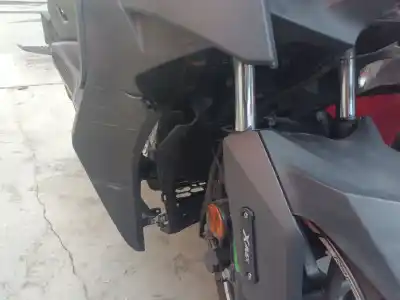 Pezzo di ricambio per auto di seconda mano radiatore d acqua per yamaha x-max x-max 400 (sh11) riferimenti oem iam bl1e240a0100