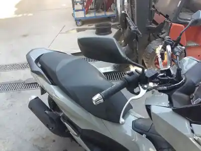 Second-hand car spare part right rearview mirror for honda pcx pcx 125 (jk05) oem iam references 88210k96v01