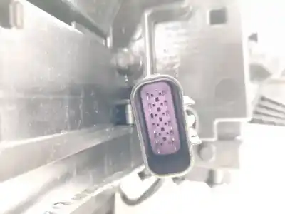 Second-hand car spare part left headlight for mg zs luxury oem iam references 11275385  