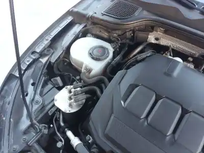 Peça sobressalente para automóvel em segunda mão depósito de expansão por volkswagen golf viii variant (cg5) 2.0 tdi referências oem iam 5wa121407f