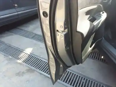 Second-hand car spare part left front door lock for suzuki vitara (ly) 1.6 (apk 416) oem iam references 8220254p01000