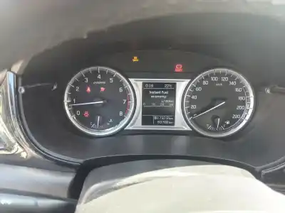 Second-hand car spare part Dashboard for SUZUKI VITARA (LY) 1.6 (APK 416) OEM IAM references 3411055PA3  