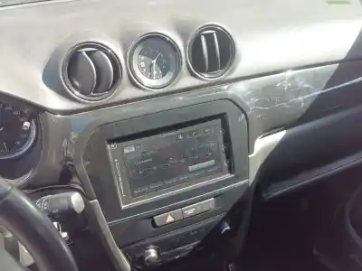 Second-hand car spare part multifunction display for suzuki vitara (ly) 1.6 (apk 416) oem iam references 3992054ph6db7