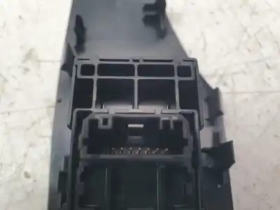 Second-hand car spare part rear right power window switch for toyota rav 4 v (_a5_, _h5_) 2.5 hybrid awd (axap54) oem iam references 8481012110  