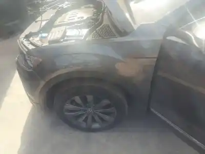 Peça sobressalente para automóvel em segunda mão guarda-lamas dianteiro esquerdo por volkswagen t-roc (a11, d11) 2.0 tdi referências oem iam 2ga821021 Peça sobressalente para automóvel em segunda mão guarda-lamas dianteiro esquerdo por volkswagen t-roc (a11, d11) 2.0 tdi referências oem iam 2ga821021