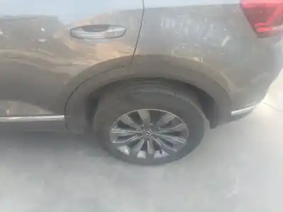 Peça sobressalente para automóvel em segunda mão aba do guarda-lamas traseiro esquerdo por volkswagen t-roc (a11, d11) 2.0 tdi referências oem iam 2ga854819e Peça sobressalente para automóvel em segunda mão aba do guarda-lamas traseiro esquerdo por volkswagen t-roc (a11, d11) 2.0 tdi referências oem iam 2ga854819e