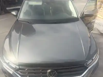 Peça sobressalente para automóvel em segunda mão capot por volkswagen t-roc (a11, d11) 2.0 tdi referências oem iam 2ga823031a Peça sobressalente para automóvel em segunda mão capot por volkswagen t-roc (a11, d11) 2.0 tdi referências oem iam 2ga823031a