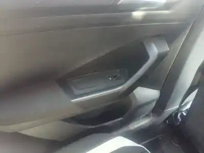 Peça sobressalente para automóvel em segunda mão botão / interruptor elevador vidro traseiro esquerdo por volkswagen t-roc (a11, d11) 2.0 tdi referências oem iam 5g0959855l Peça sobressalente para automóvel em segunda mão botão / interruptor elevador vidro traseiro esquerdo por volkswagen t-roc (a11, d11) 2.0 tdi referências oem iam 5g0959855l