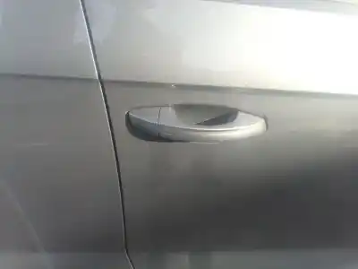Peça sobressalente para automóvel em segunda mão puxador exterior frente direito por volkswagen t-roc (a11, d11) 2.0 tdi referências oem iam 5g0837206r Peça sobressalente para automóvel em segunda mão puxador exterior frente direito por volkswagen t-roc (a11, d11) 2.0 tdi referências oem iam 5g0837206r